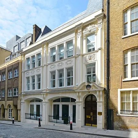 The Monument Residences